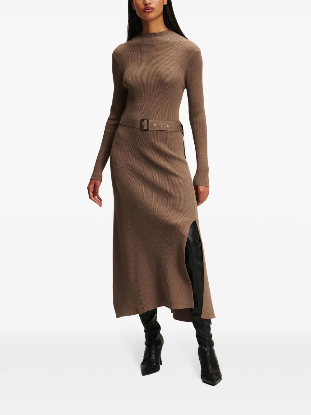 Long-sleeved belted knit dress  MiLA outique