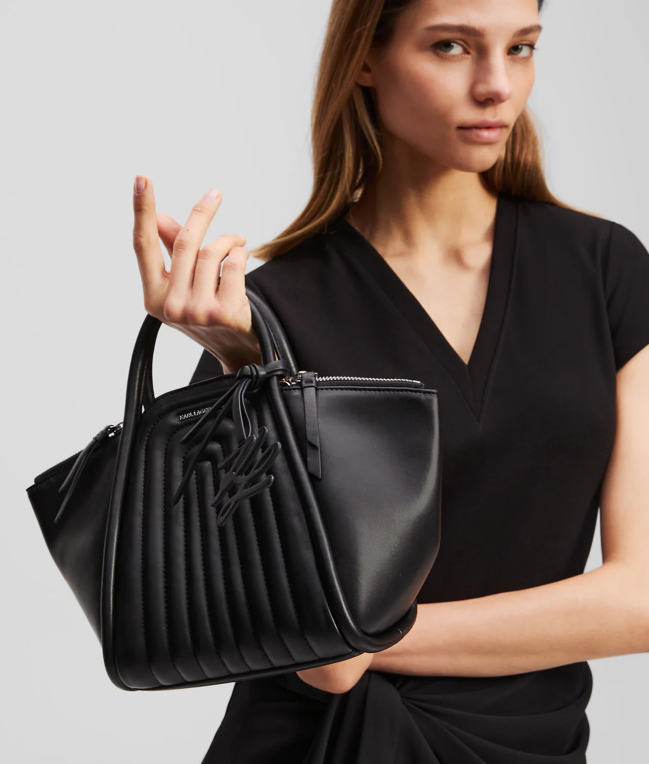 K/Wellen Tote Bag