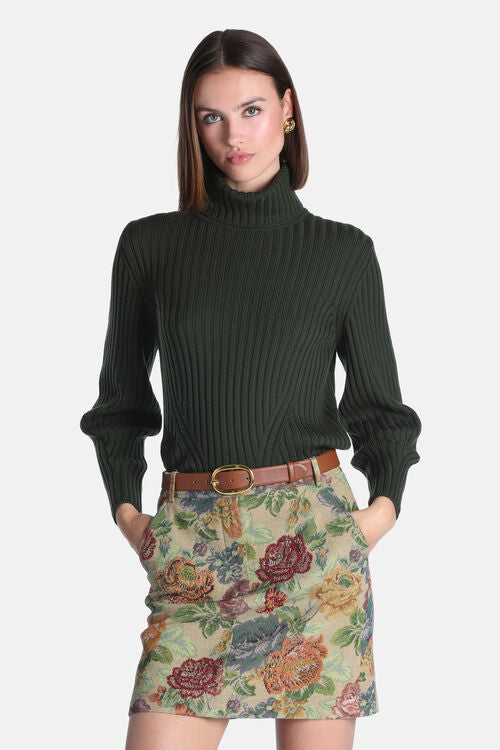 Balloon-sleeved sweater