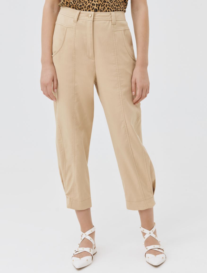 Carrot-fit trousers